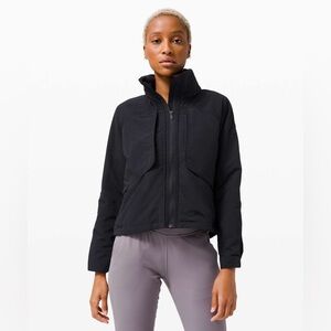 Lululemon Always Effortless Jacket Black Sz2 Full Zip excellent condition